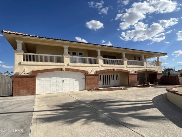 2390 Wood Ln Ln, Lake Havasu City, AZ 86406