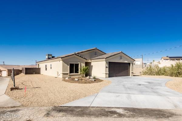 2277 Seabring Dr, Lake Havasu City, AZ 86403