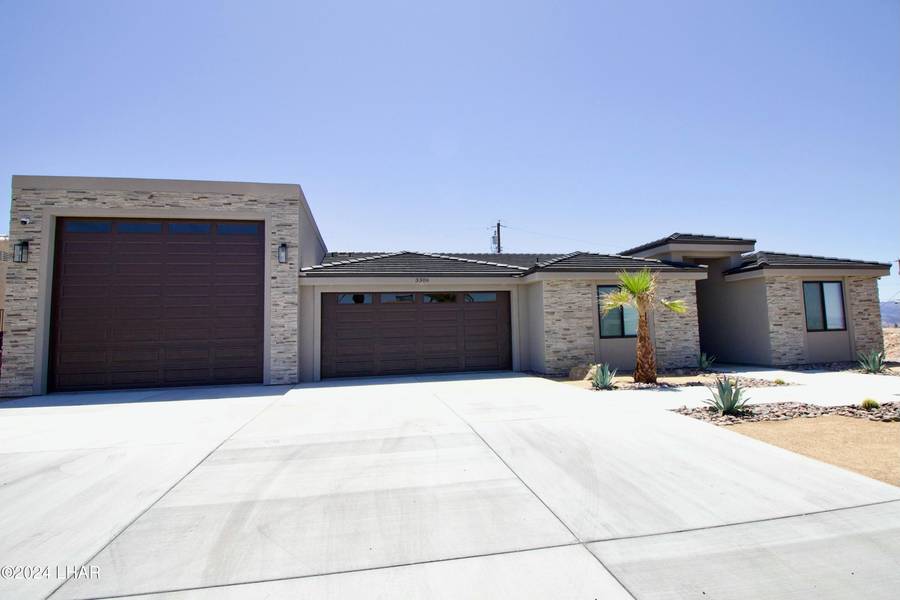 3306 Bluegrass Dr, Lake Havasu City, AZ 86406