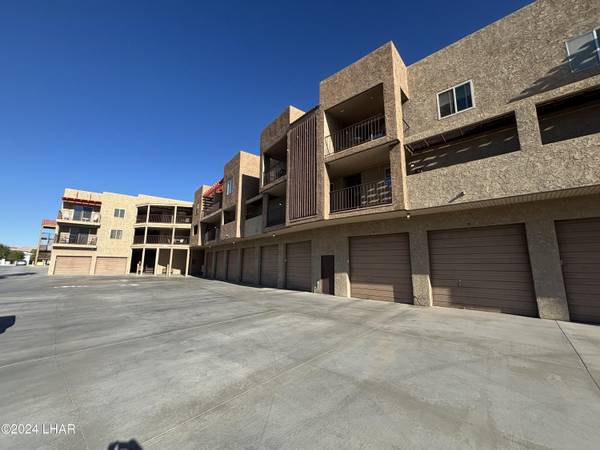 256 Lake Havasu Ave S #B75, Lake Havasu City, AZ 86403