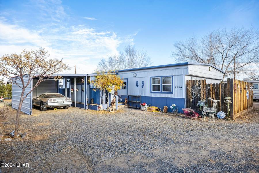 3655 E Canary Ln, Kingman, AZ 86409