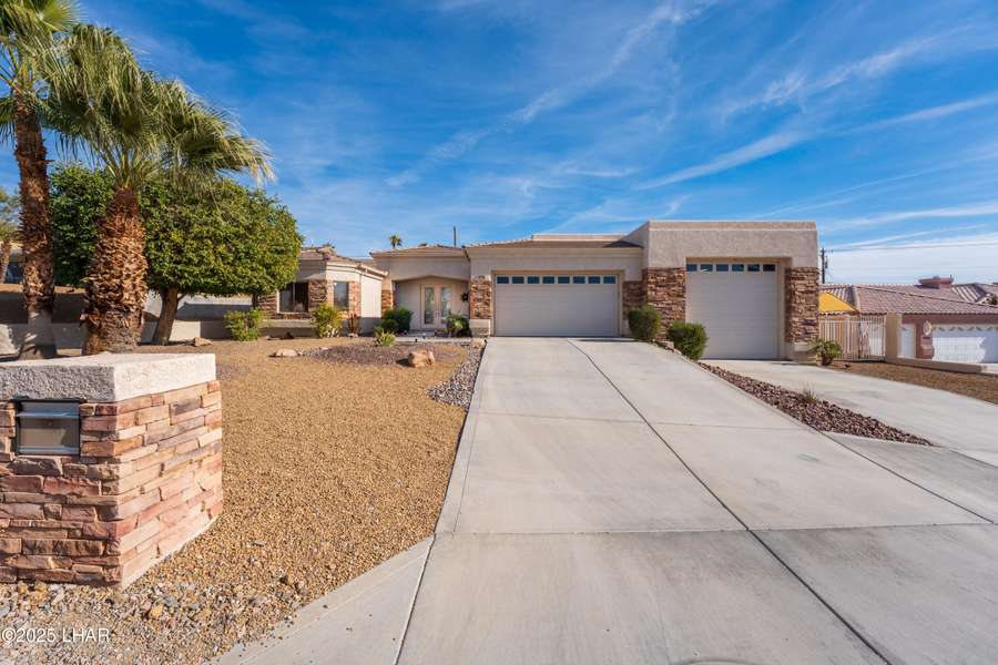 930 Fremont Pl, Lake Havasu City, AZ 86406