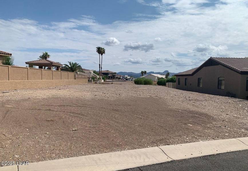 1032 Gleneagles Dr, Lake Havasu City, AZ 86406