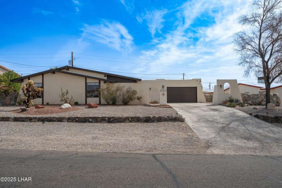 2380 Viejo Dr, Lake Havasu City, AZ 86406