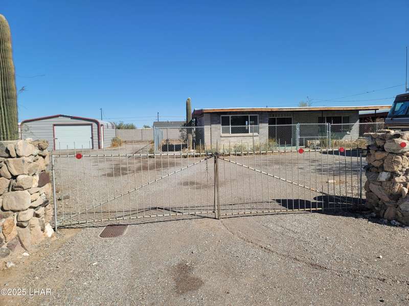 404 E Main St, Quartzsite, AZ 85346