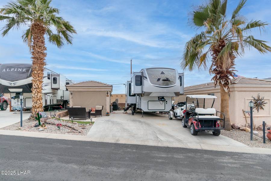 1905 Victoria Farms #12 Rd, Lake Havasu City, AZ 86404