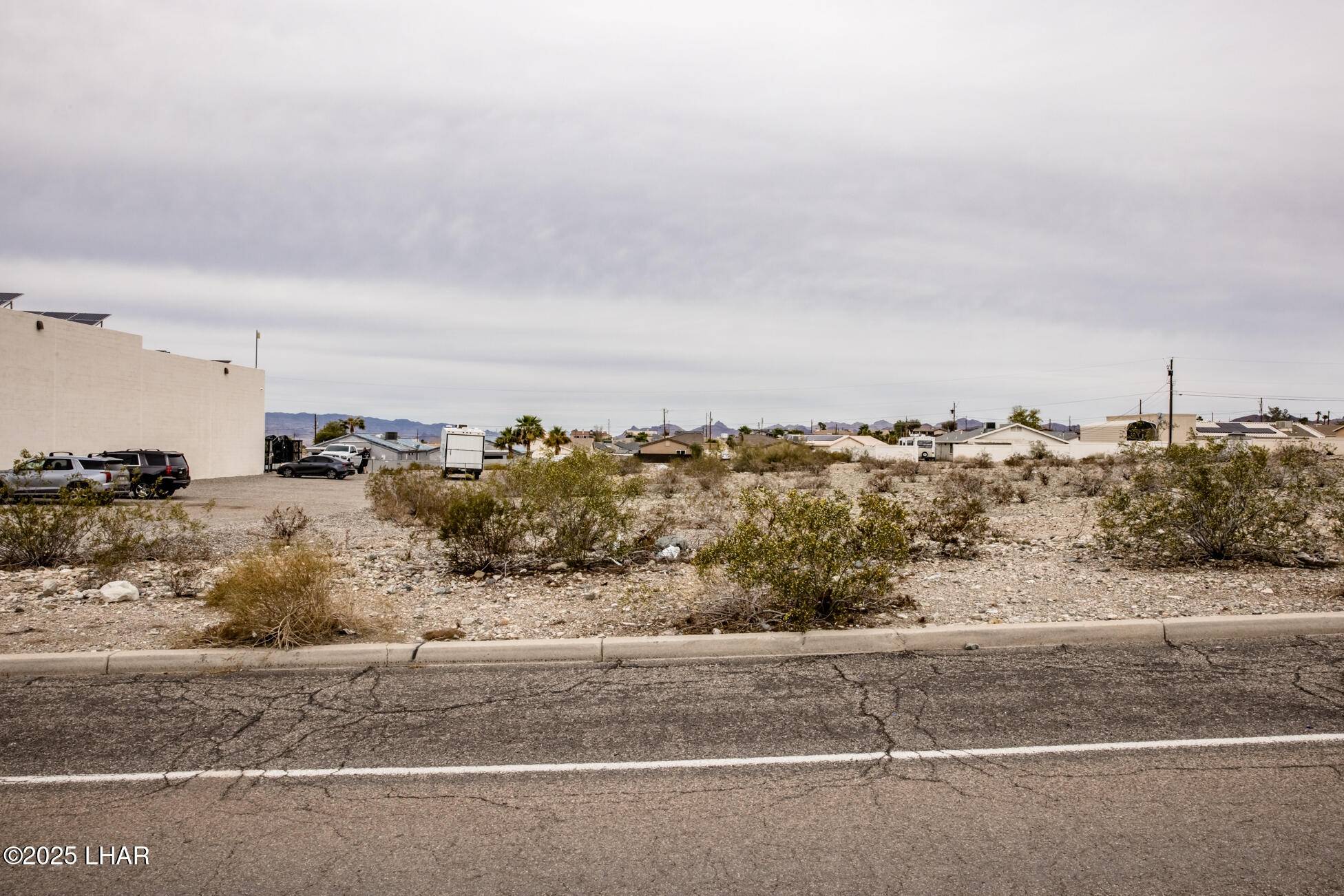 2475 N Kiowa Blvd, Lake Havasu City, AZ 86403