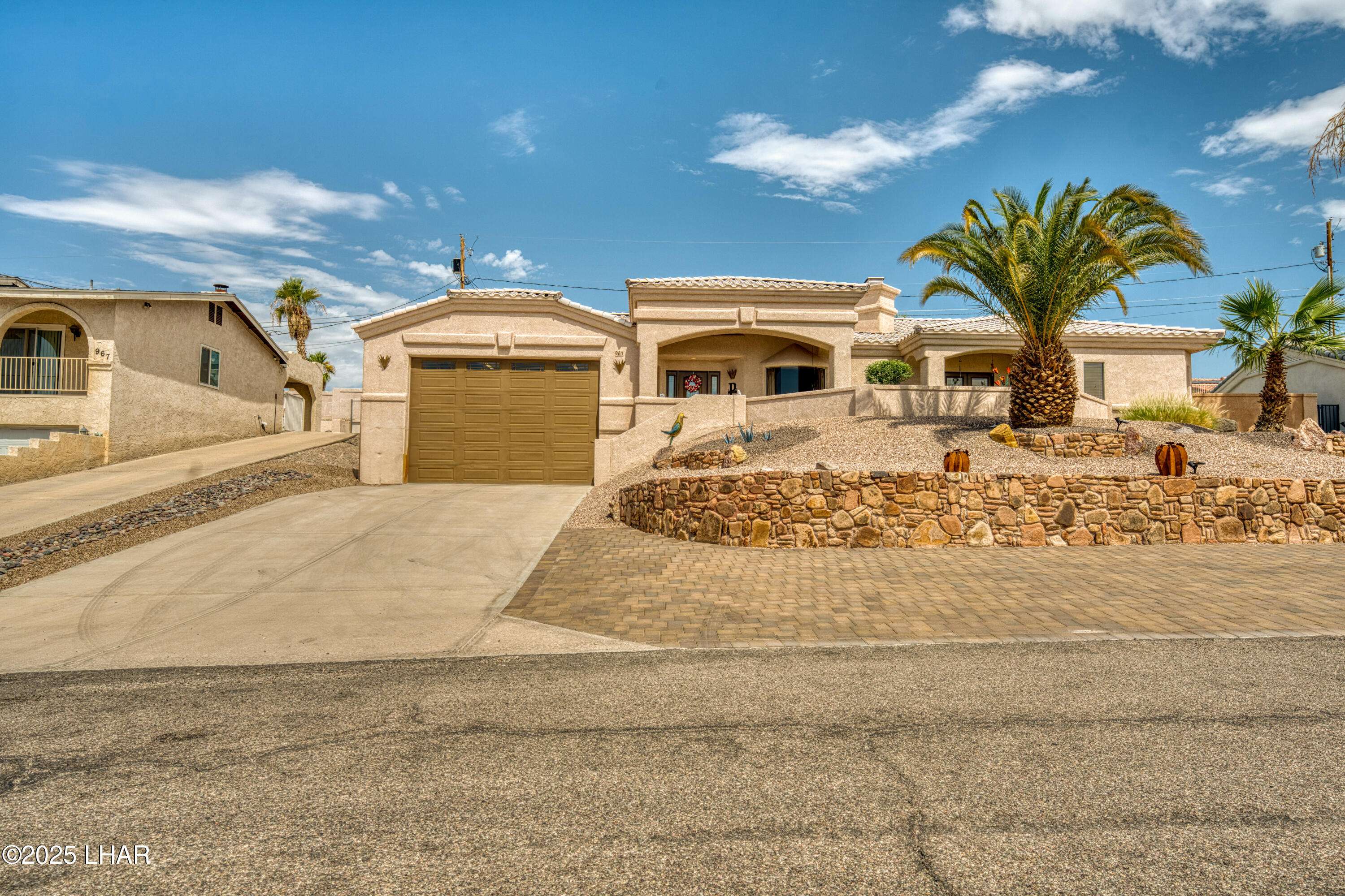 961 Eager Dr, Lake Havasu City, AZ 86406