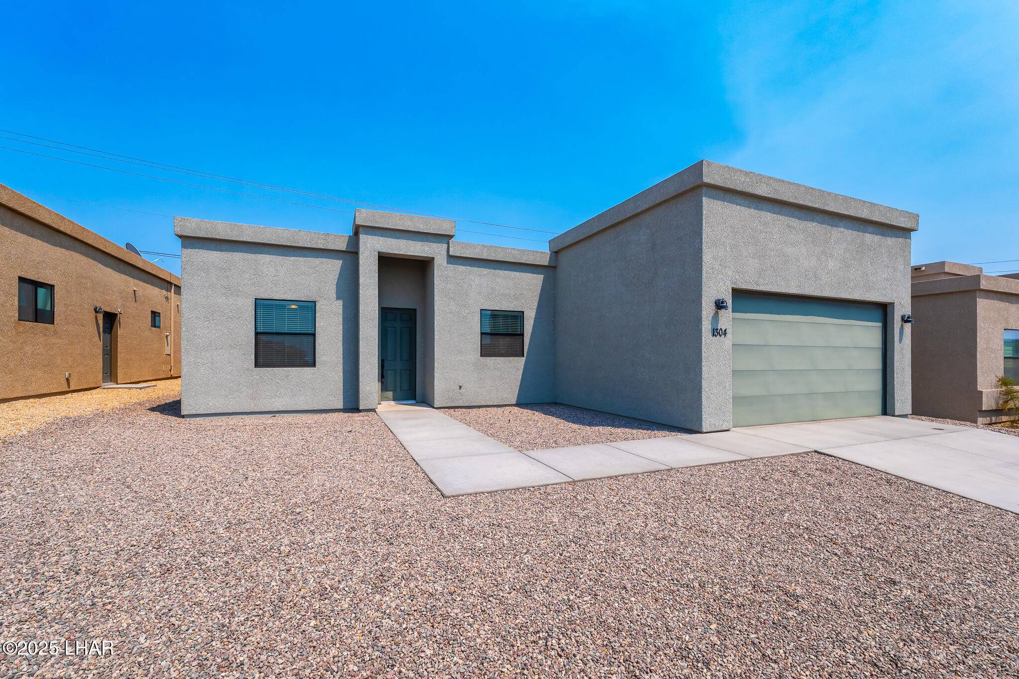1304 Lobo Dr, Lake Havasu City, AZ 86406