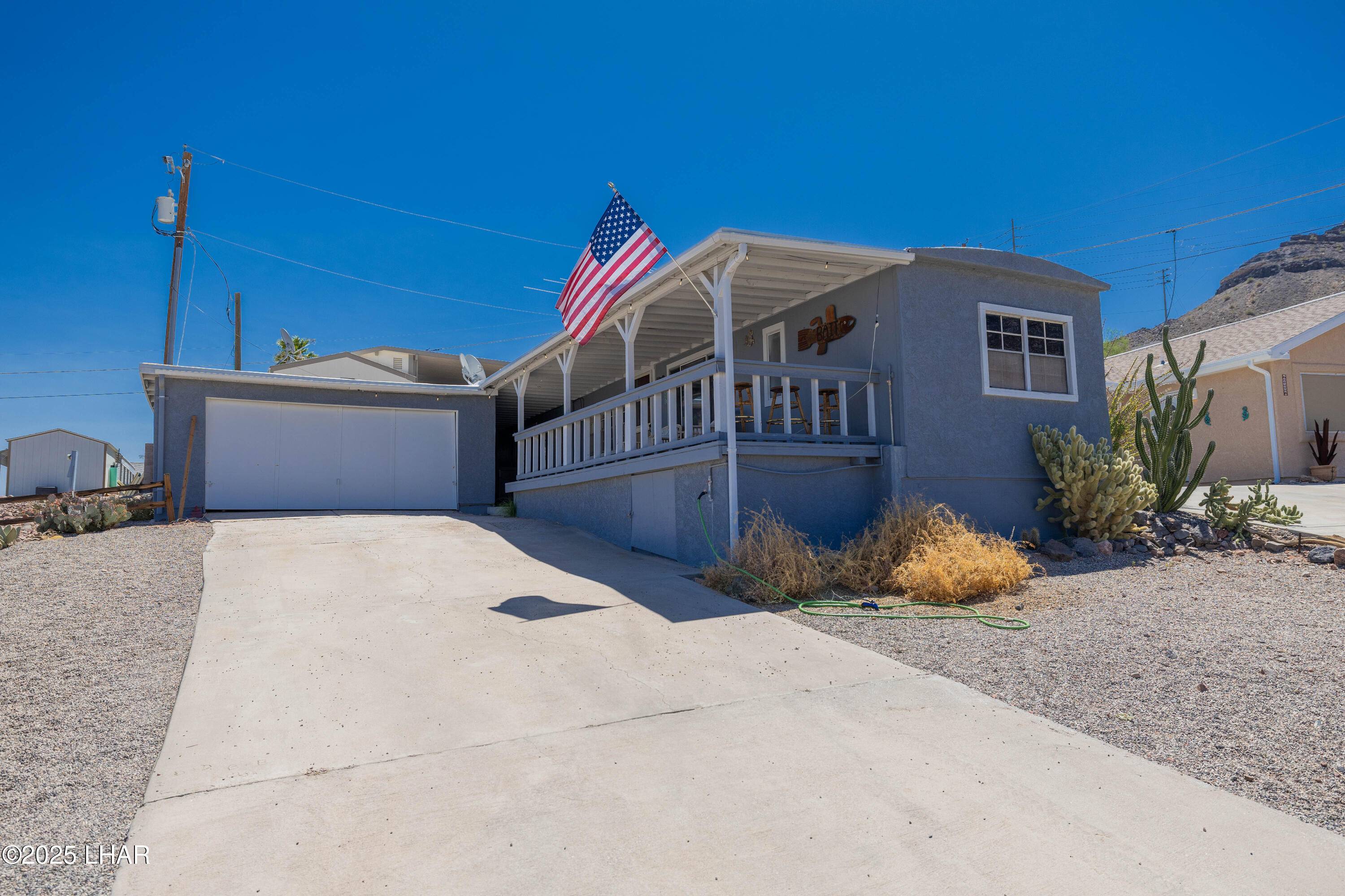 2977 Otis Ct, Parker, AZ 85344
