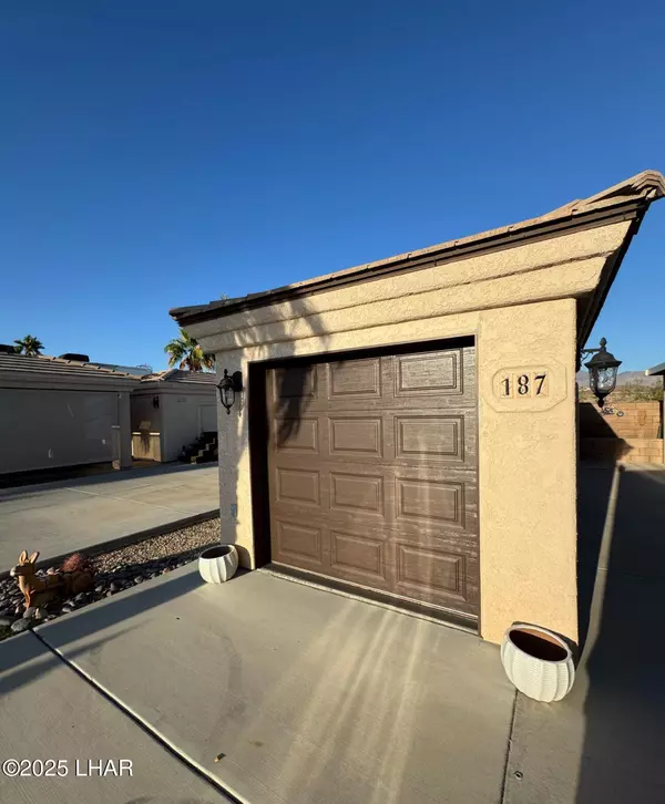 1905 Victoria Farms #187 Rd, Lake Havasu City, AZ 86404
