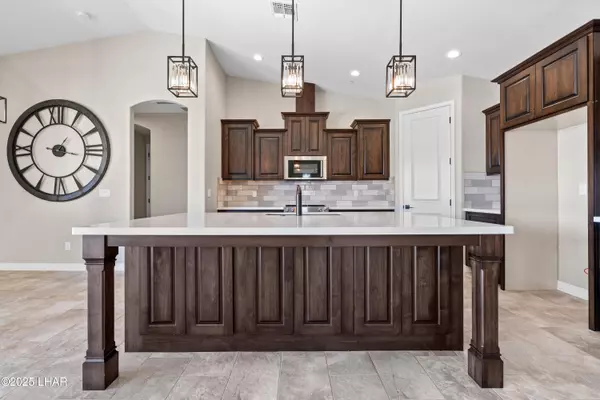 Lake Havasu City, AZ 86406,3195 Oro Grande Blvd