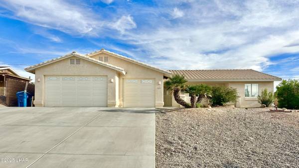2890 Yuma Dr, Lake Havasu City, AZ 86406