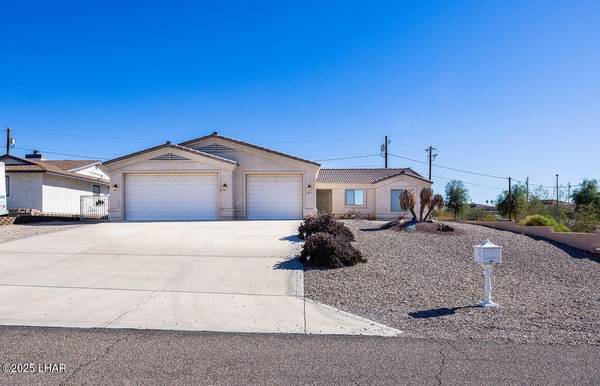 2475 Atlantic Dr, Lake Havasu City, AZ 86404
