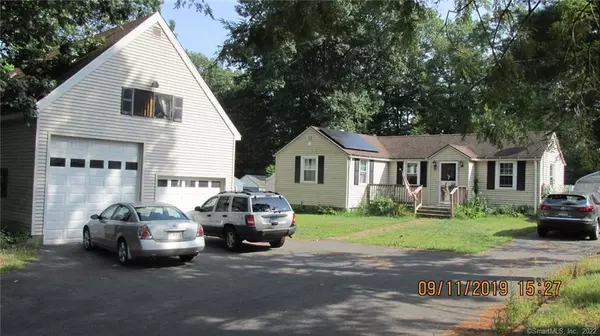 22 Oak Hill Road, Rocky Hill, CT 06067