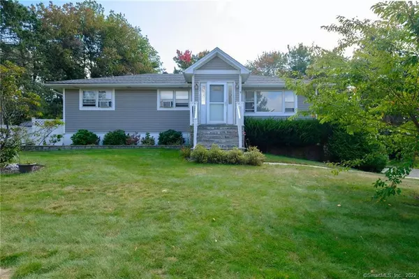 8 Corrine Drive, Prospect, CT 06712