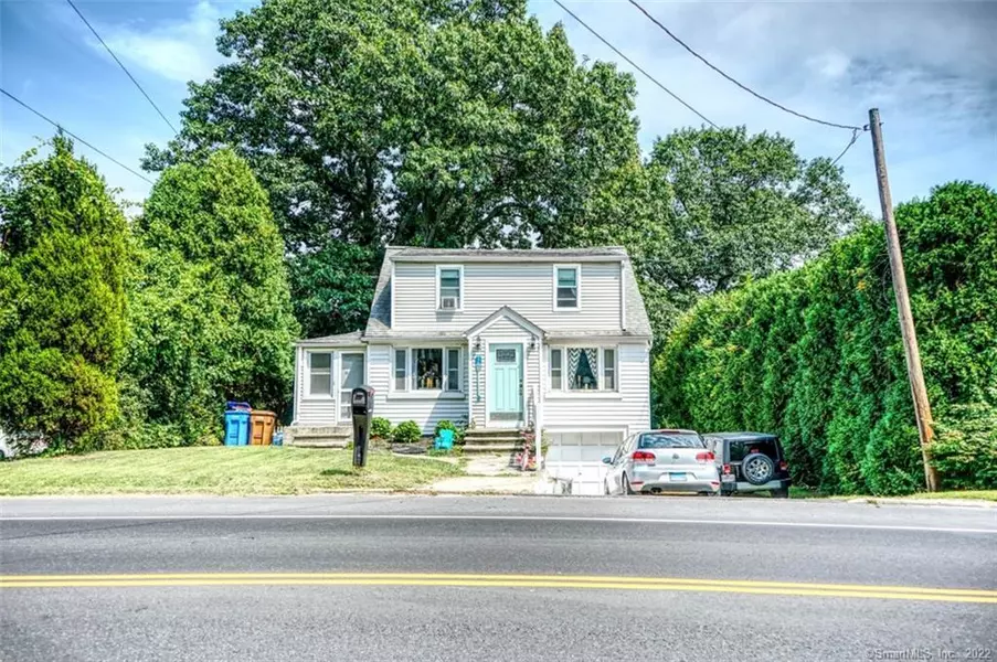 160 River Road, Shelton, CT 06484