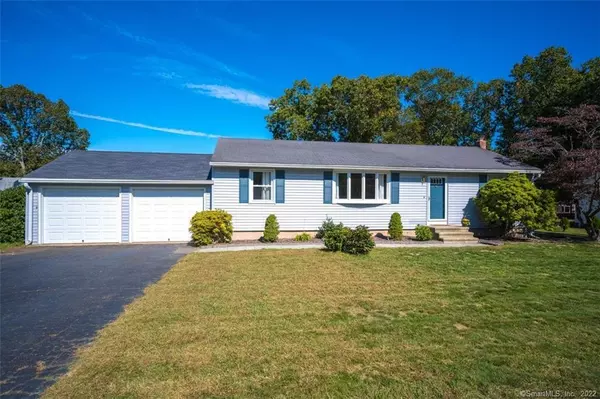 14 Coventry Circle, North Haven, CT 06473