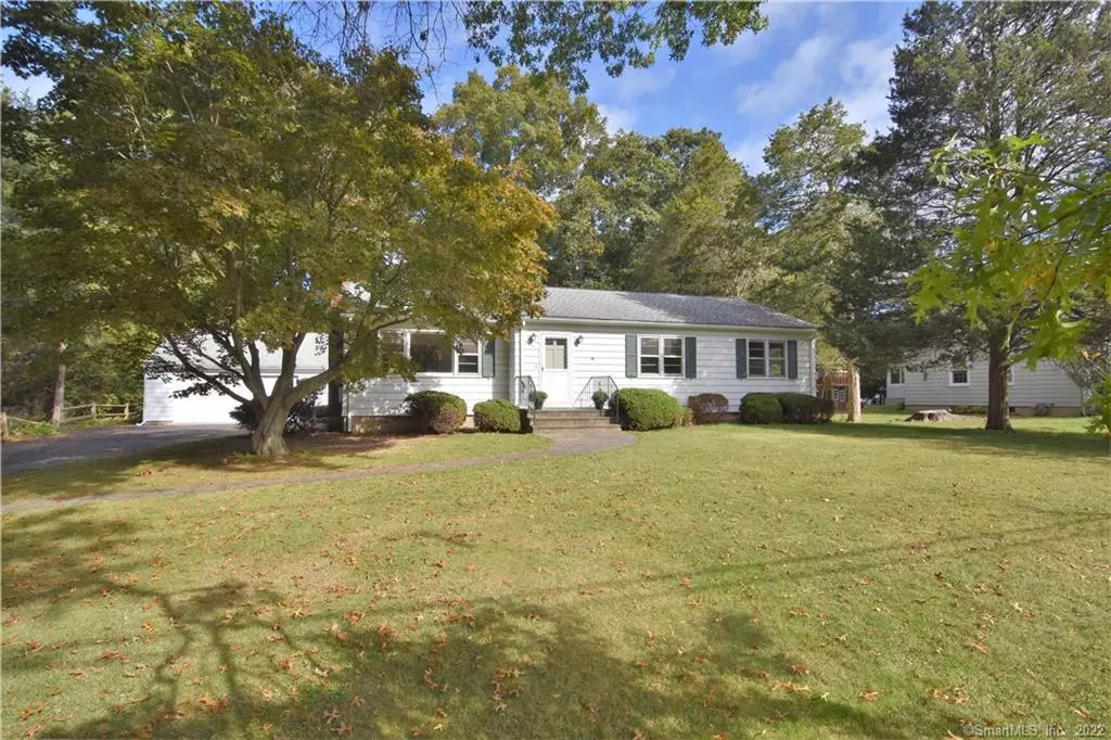 Trumbull, CT 06611,77 Plum Tree Lane