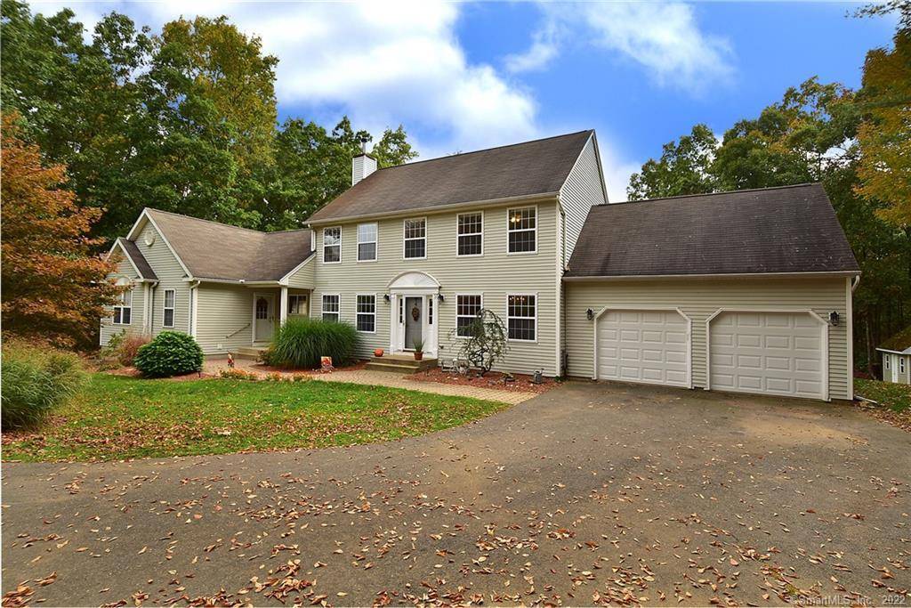 52 Zinfandel Circle, Tolland, CT 06084