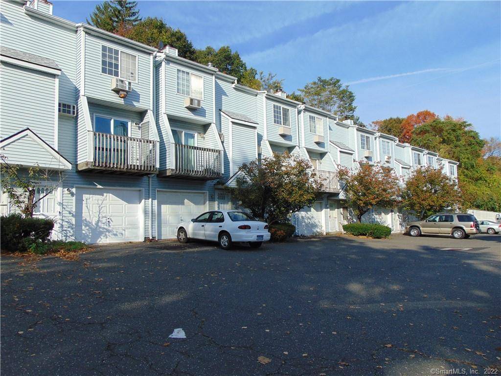 268 Congress Avenue #9, Waterbury, CT 06708