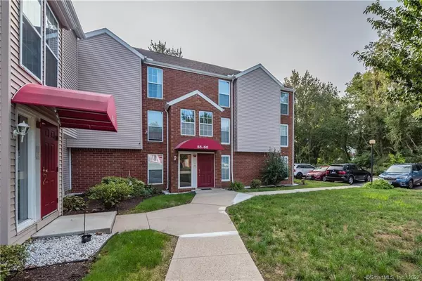 59 Heather Ridge #59, Shelton, CT 06484