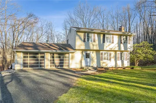 13 Bayberry Lane, Redding, CT 06896