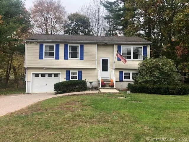 Griswold, CT 06351,12 Juniper Lane