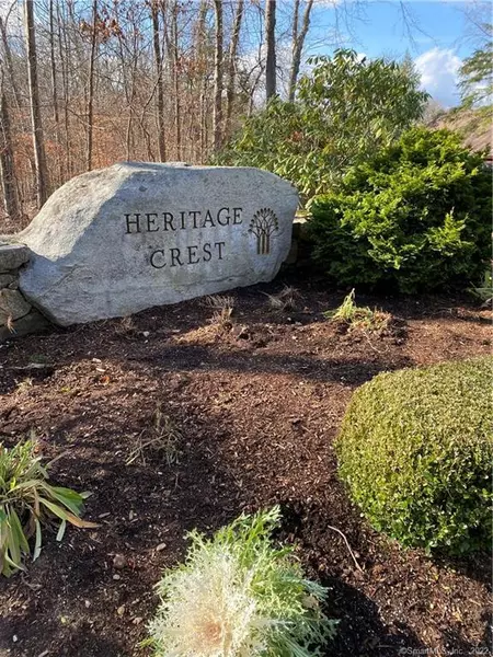 18 Heritage Crest #A, Southbury, CT 06488