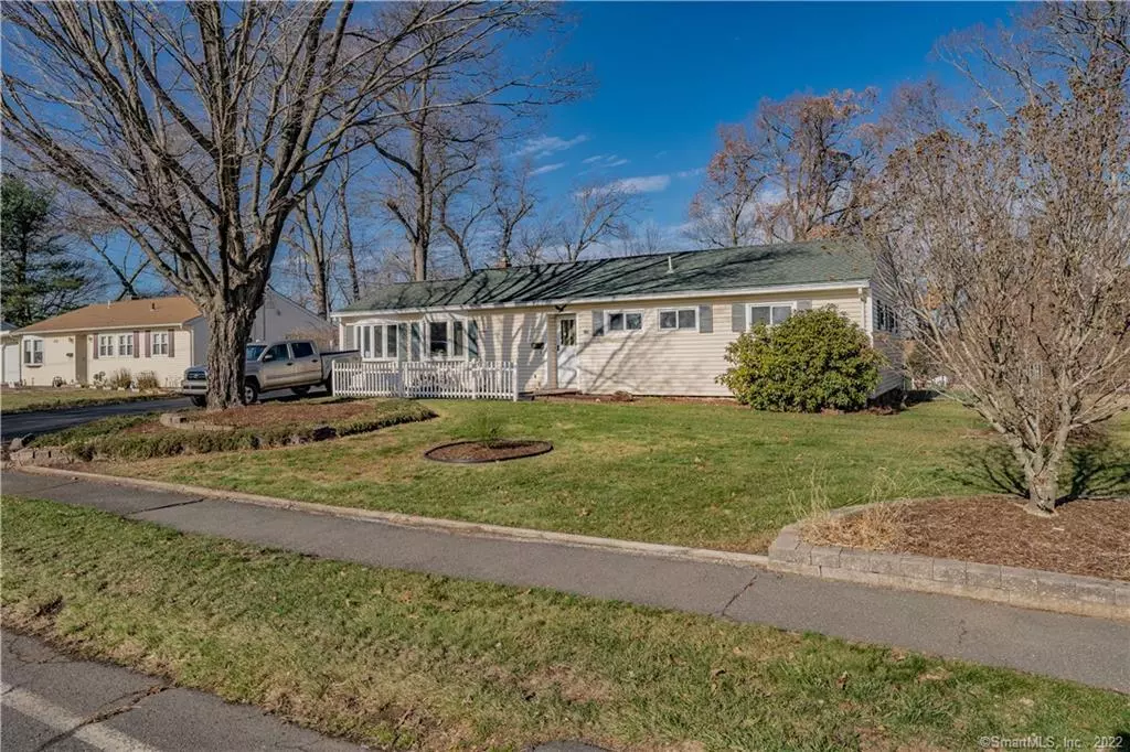 Windsor Locks, CT 06096,228 Green Manor Terrace