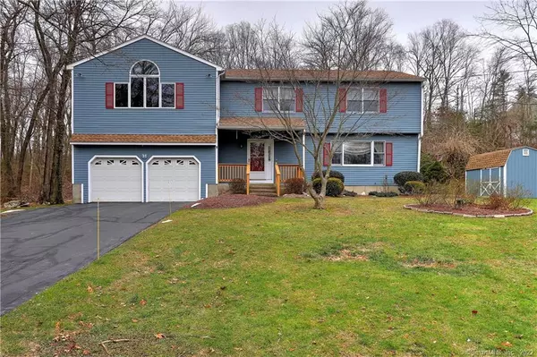 27 Deerfield Lane, Bethany, CT 06524
