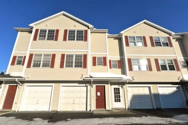 30 East Court #30, Derby, CT 06418