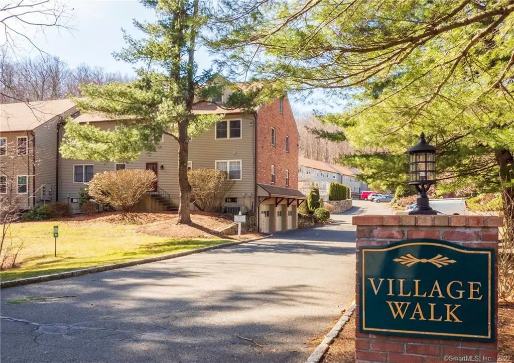 Wilton, CT 06897,41 Village Walk #41