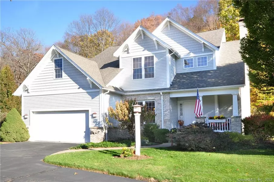 16 Harvest Lane, Bloomfield, CT 06002