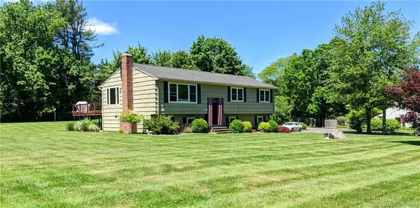 533 Moose Hill Road, Monroe, CT 06468