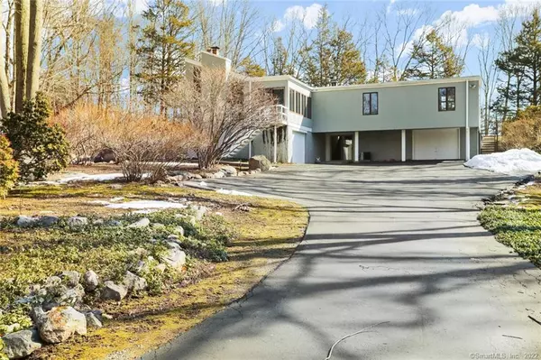 117 Steep Hill Road, Weston, CT 06883