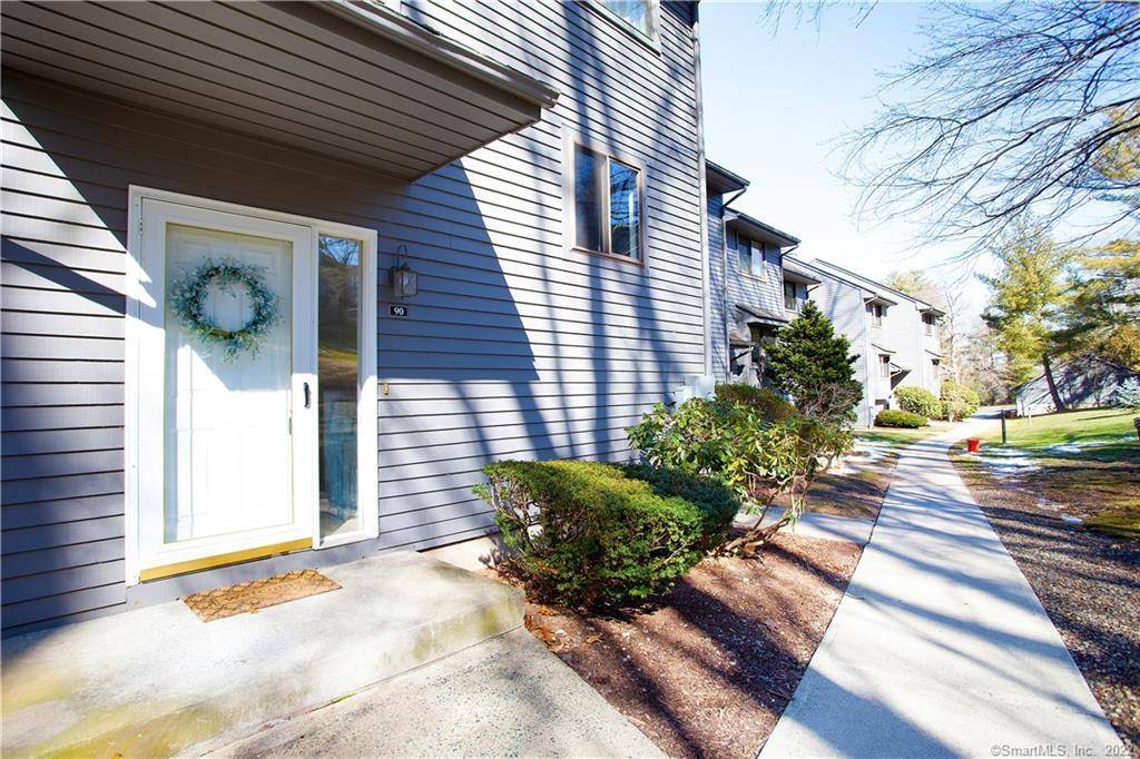90 Conestoga Way #90, Glastonbury, CT 06033