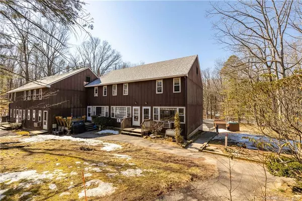 239 Old Farms Road #14A, Avon, CT 06001