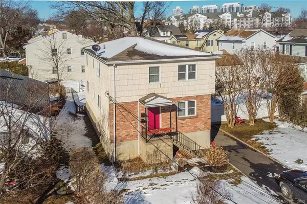 110 Burwood Avenue, Stamford, CT 06902