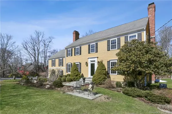 33 Wagon Wheel Road, Redding, CT 06896