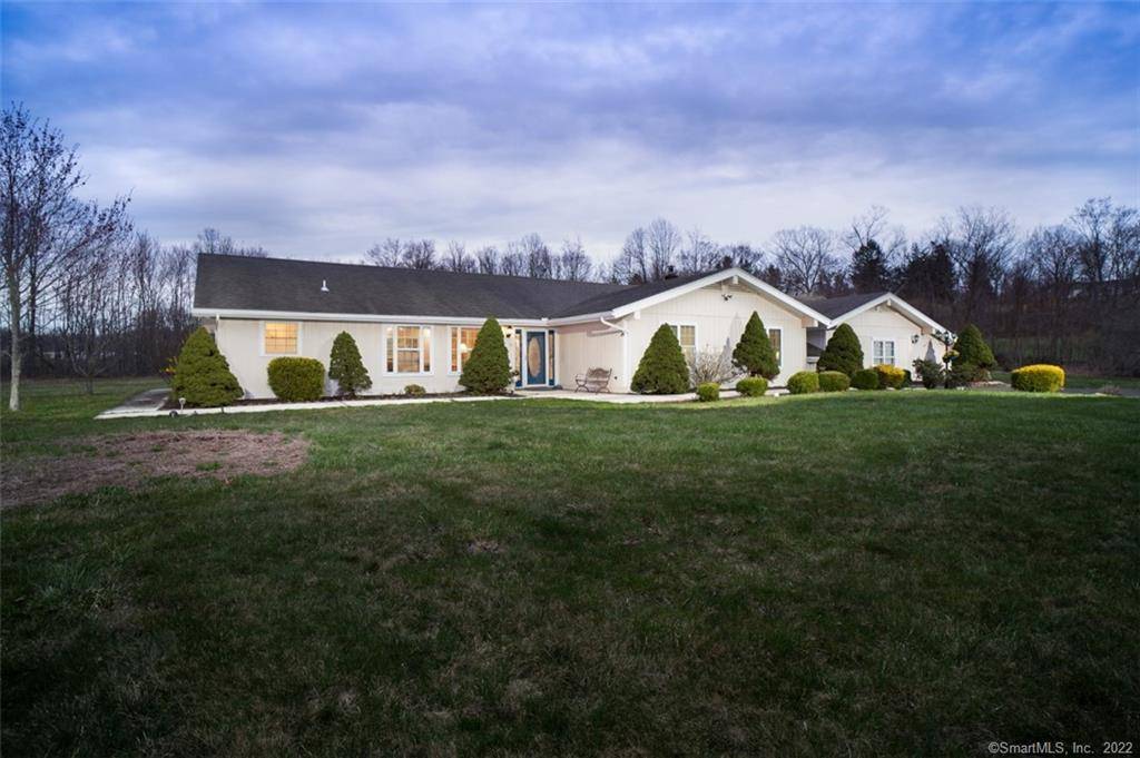 51 Emerald Lane, Bethany, CT 06524