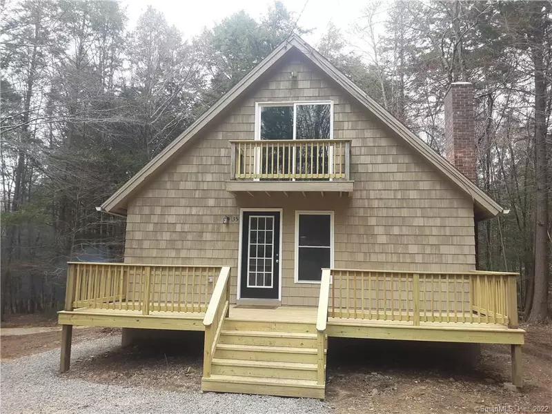 35 Spring Hill Road, Woodstock, CT 06282