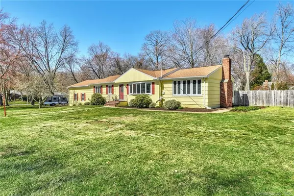 40 Lillian Drive, Trumbull, CT 06611