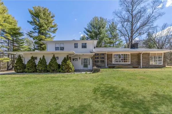 6 Puttker Road, North Stonington, CT 06359