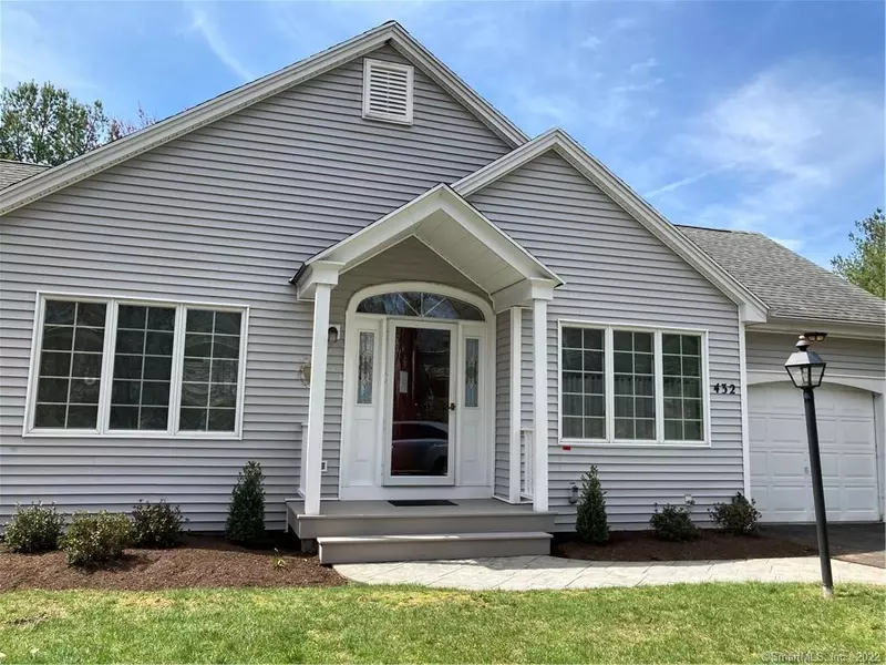 432 Navajo Loop #432, Shelton, CT 06484