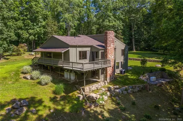 4 Marli Lane, Redding, CT 06896
