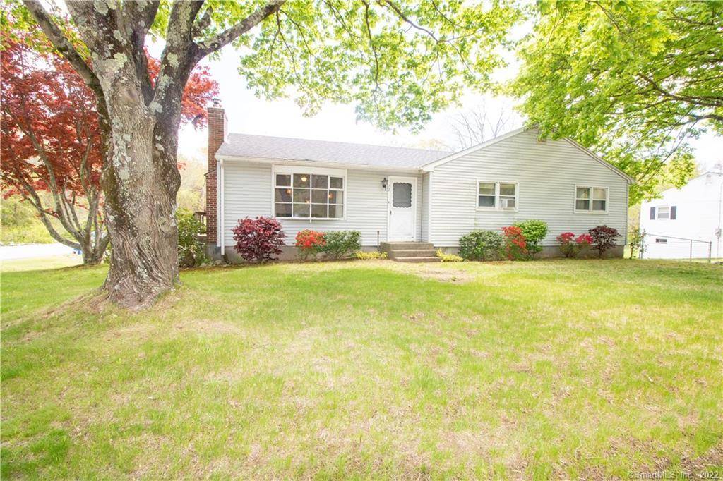 72 North Burnham Highway, Lisbon, CT 06351