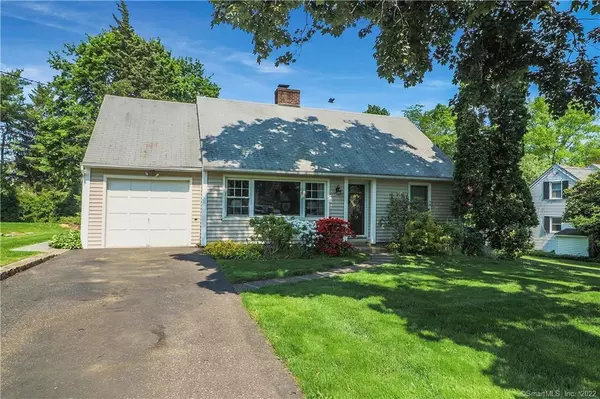 89 Long Hill Drive, Stamford, CT 06902