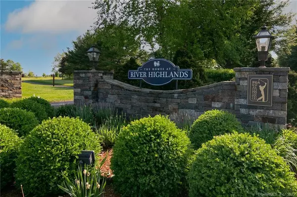 13 Highland Green #13, Cromwell, CT 06416