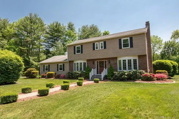 19 Alexandra Lane, Avon, CT 06001